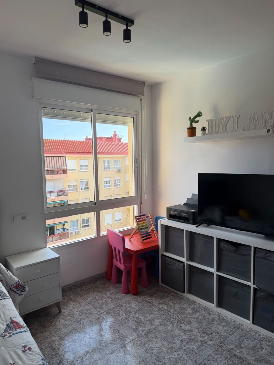 4 chambre Appartement à vendre à Velez-Malaga avec piscine - 280 000 € (Ref: 10157225)