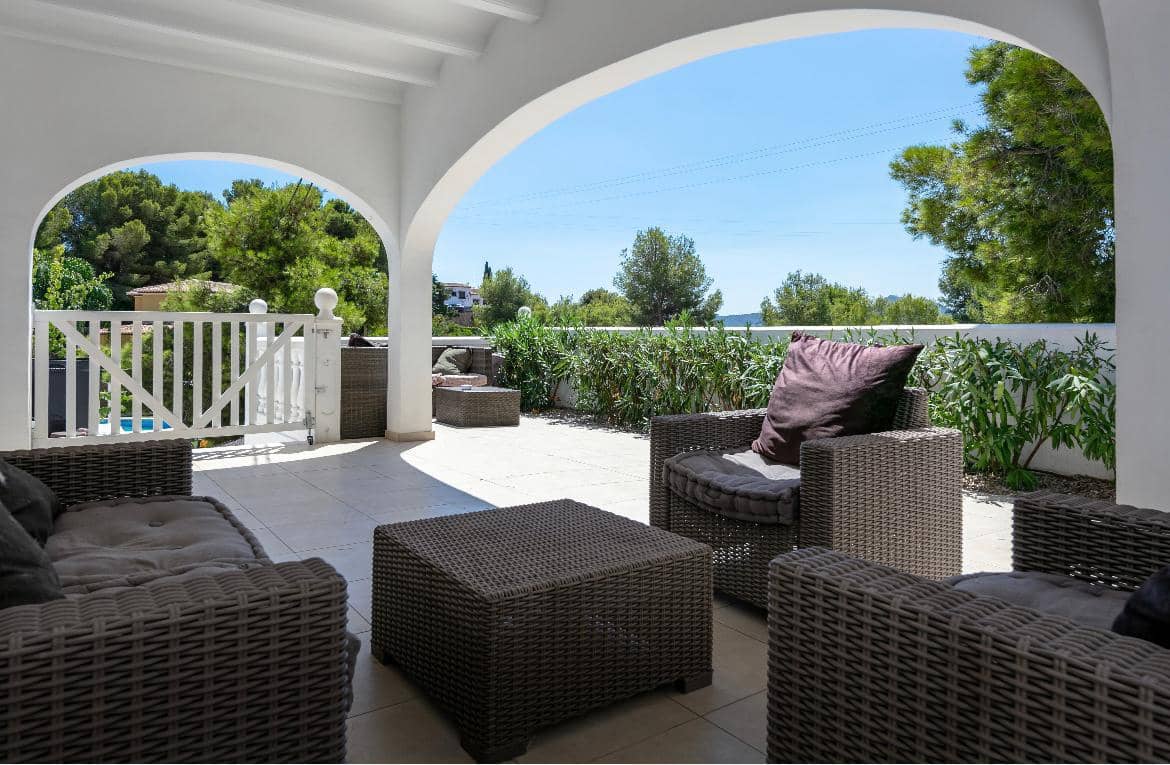 3 soveværelse Villa til salg i Javea / Xabia med swimmingpool garage - € 1.125.000 (Ref: 10061019)