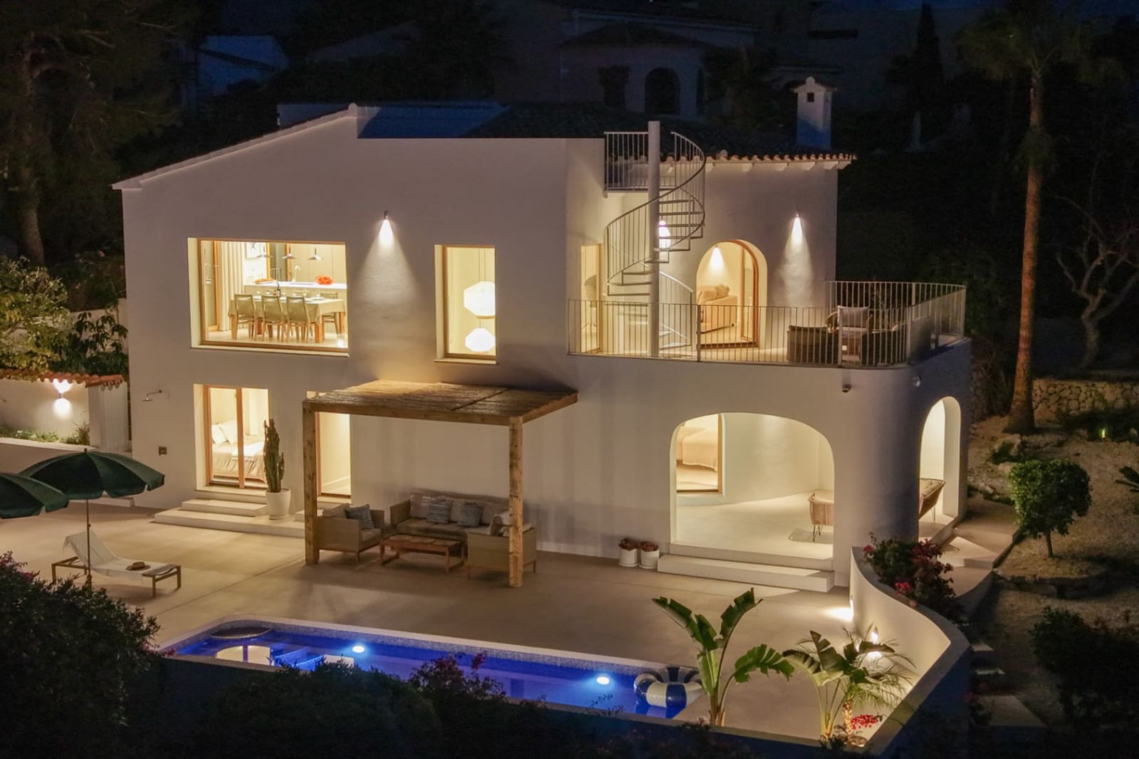 4 soverom Villa til salgs i Javea / Xabia med svømmebasseng garasje - € 1 890 000 (Ref: 10080169)