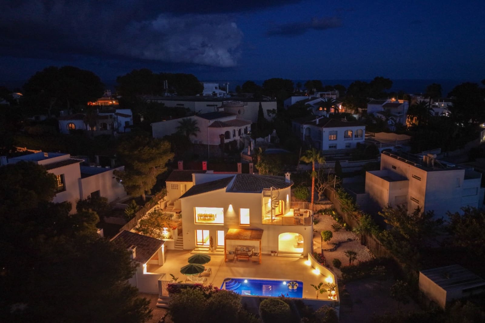 4 soverom Villa til salgs i Javea / Xabia med svømmebasseng garasje - € 1 890 000 (Ref: 10080169)