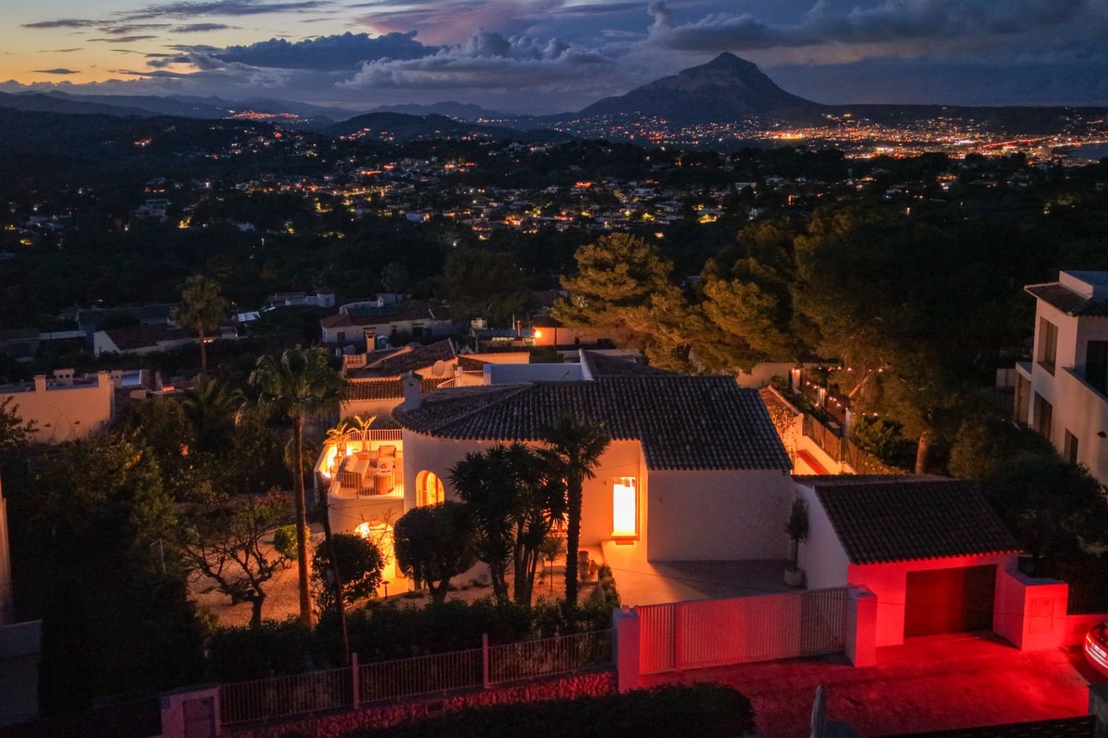4 soverom Villa til salgs i Javea / Xabia med svømmebasseng garasje - € 1 890 000 (Ref: 10080169)