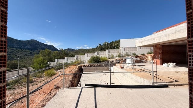 4 chambre Villa/Maison à vendre à Monte Solana, Pedreguer avec piscine garage - 799 000 € (Ref: 10148262)