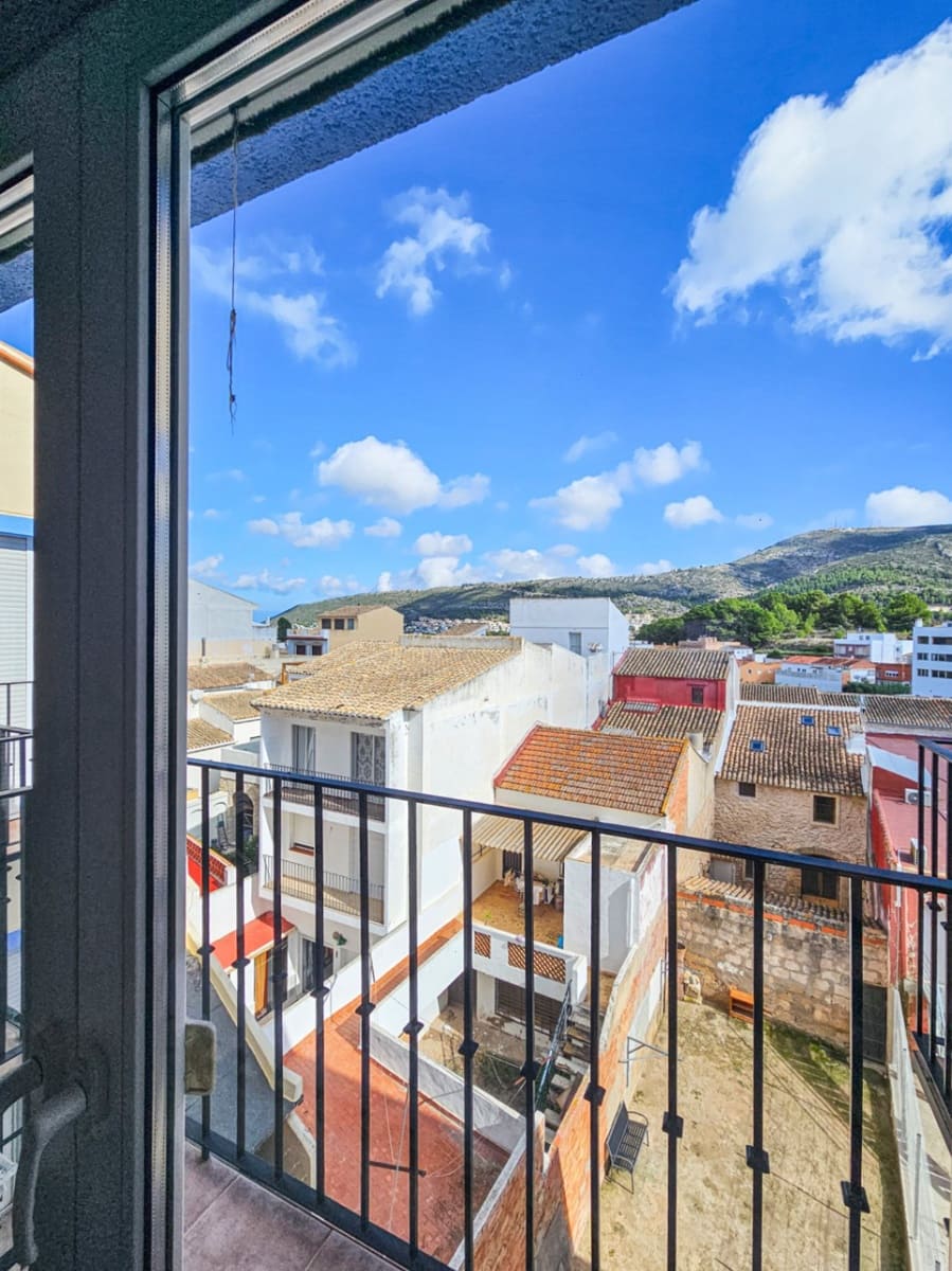 3 sovrum Lägenhet till salu i Benitachell / Benitatxell med garage - 275 000 € (Ref: 10163992)