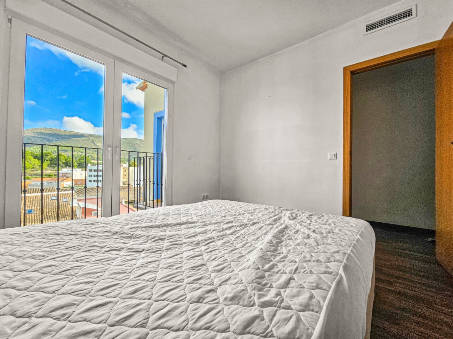 3 sovrum Lägenhet till salu i Benitachell / Benitatxell med garage - 275 000 € (Ref: 10163992)