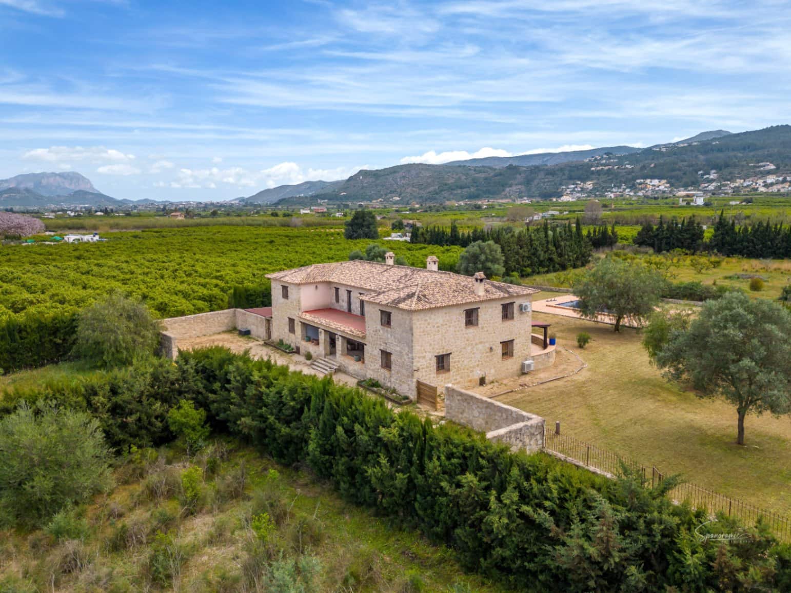 5 slaapkamer Finca/Landhuis te koop in Benidoleig met zwembad - € 1.495.000 (Ref: 9428248)