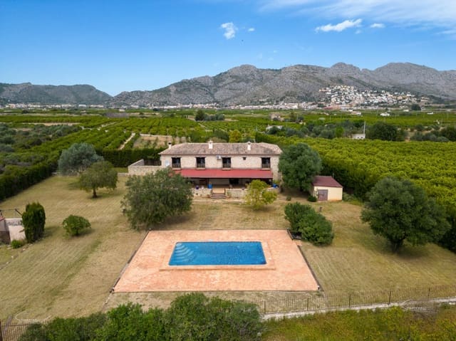 5 slaapkamer Finca/Landhuis te koop in Benidoleig met zwembad - € 1.495.000 (Ref: 9428248)