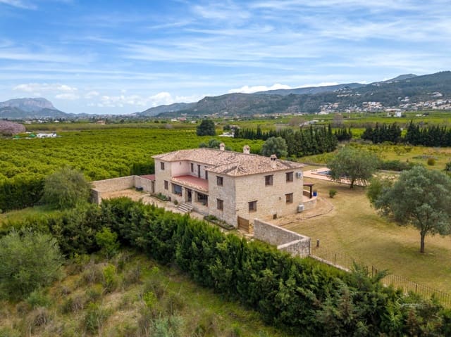 5 slaapkamer Finca/Landhuis te koop in Benidoleig met zwembad - € 1.495.000 (Ref: 9428248)