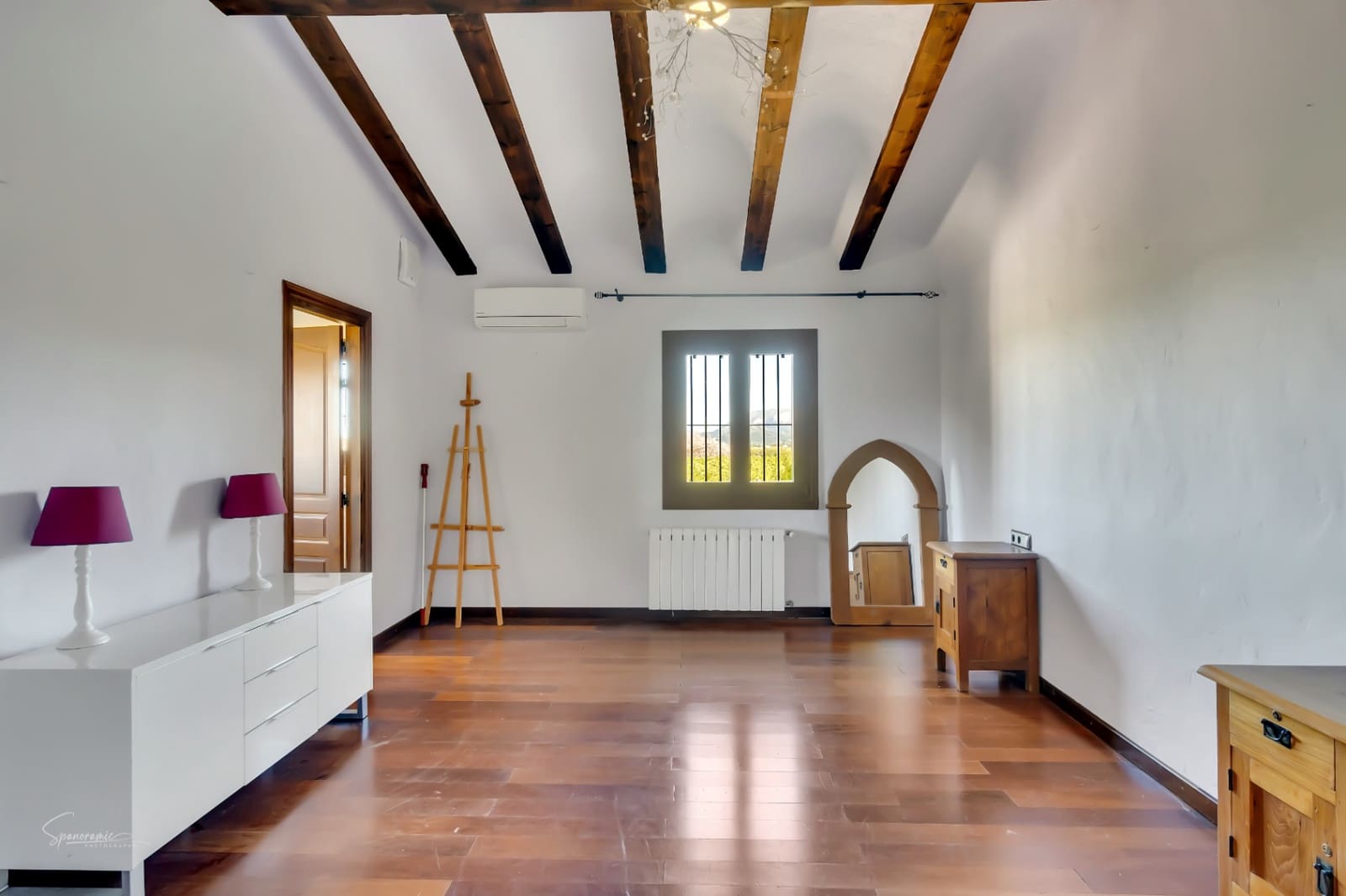 5 slaapkamer Finca/Landhuis te koop in Benidoleig met zwembad - € 1.495.000 (Ref: 9428248)