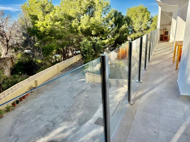 3 makuuhuone Huoneisto myytävänä paikassa Dénia mukana 
autotalli - 210 000 € (Ref: 9451194)