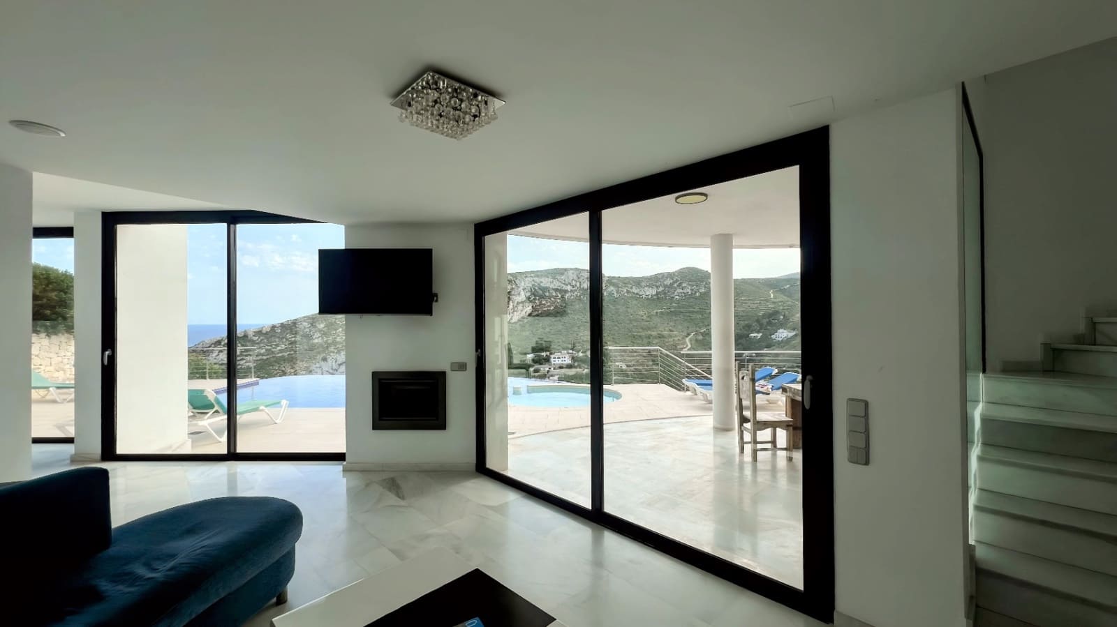 4 bedroom Villa for sale in Javea / Xabia with pool - € 2,800,000 (Ref: 9480891)