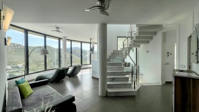 4 bedroom Villa for sale in Javea / Xàbia with pool - € 2,800,000 (Ref: 9480891)