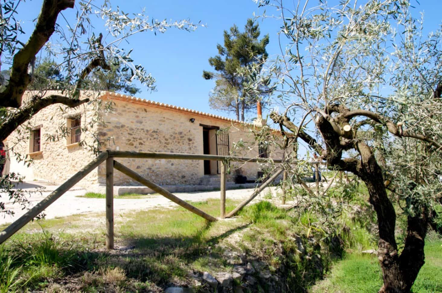 Finca/Casa Rural de 2 habitaciones en Facheca en venta con garaje - 300.000 € (Ref: 9480968)