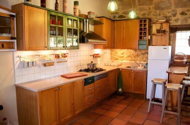 Finca/Casa Rural de 2 habitaciones en Facheca en venta con garaje - 300.000 € (Ref: 9480968)