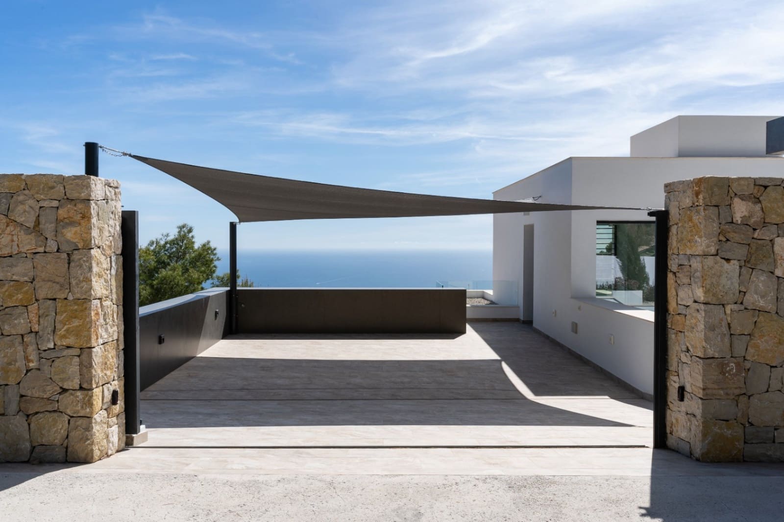 3 quarto Moradia para venda em Altea com piscina - 2 257 500 € (Ref: 9523509)