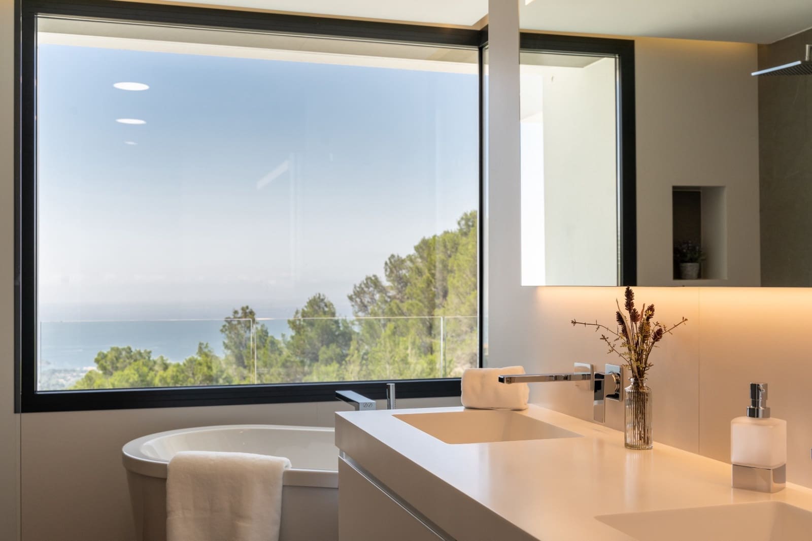 3 quarto Moradia para venda em Altea com piscina - 2 257 500 € (Ref: 9523509)