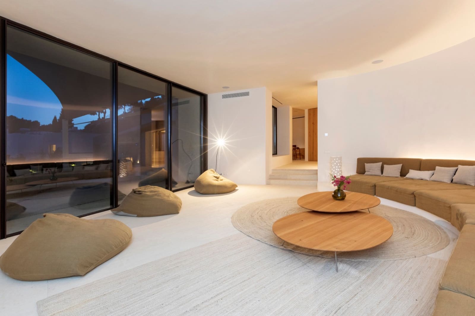 7 soveværelse Villa til salg i Ibiza by med swimmingpool - € 8.400.000 (Ref: 9523688)