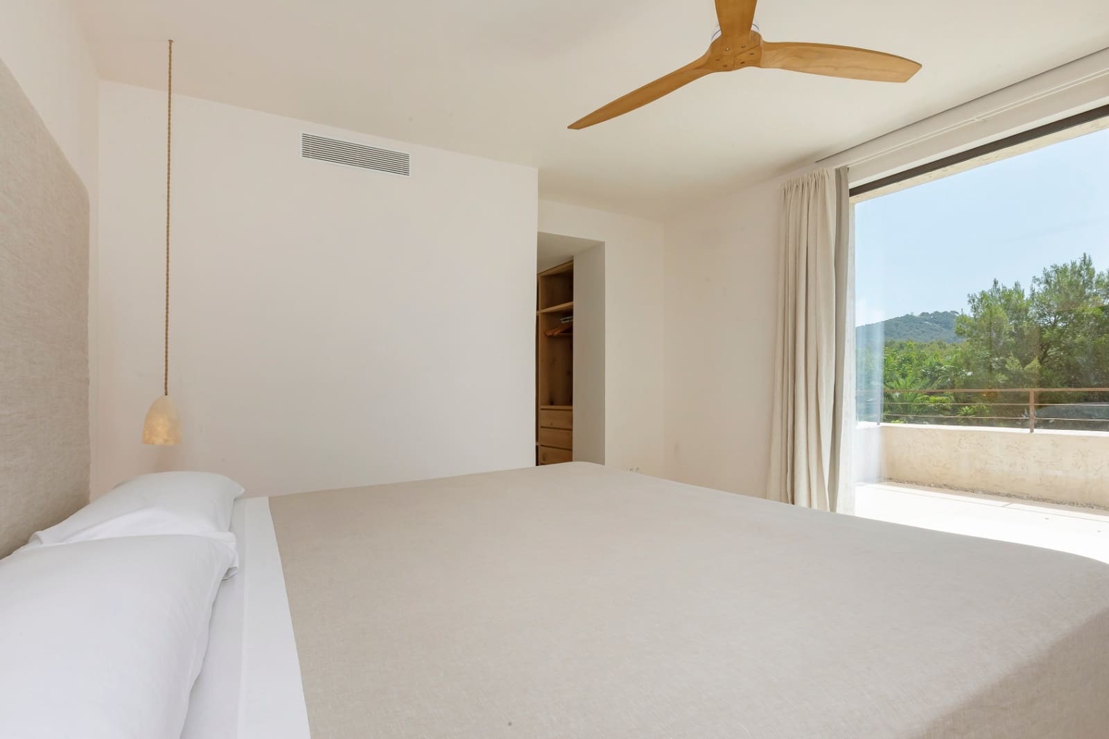 7 soveværelse Villa til salg i Ibiza by med swimmingpool - € 8.400.000 (Ref: 9523688)