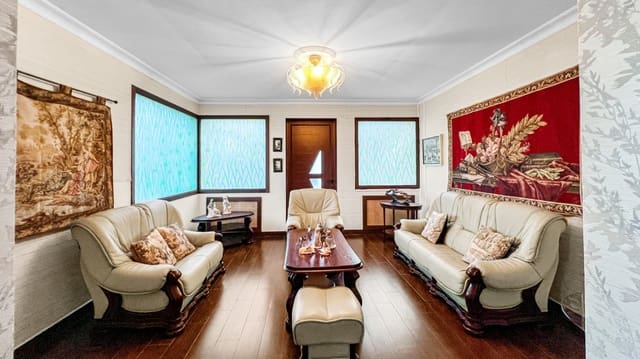 5 makuuhuone Huvila myytävänä paikassa Dénia mukana 
autotalli - 1 850 000 € (Ref: 9564236)