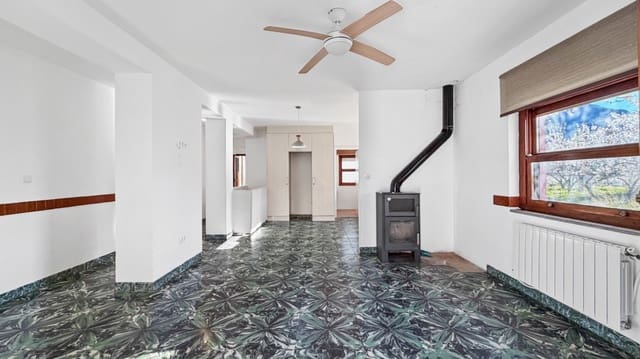 3 soverom Finca/Herregård til salgs i Murla med garasje - € 280 000 (Ref: 9610560)