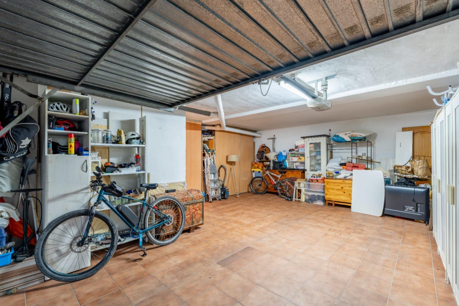 4 soverom Hus til salgs i Javea / Xabia med svømmebasseng garasje - € 749 000 (Ref: 9700189)