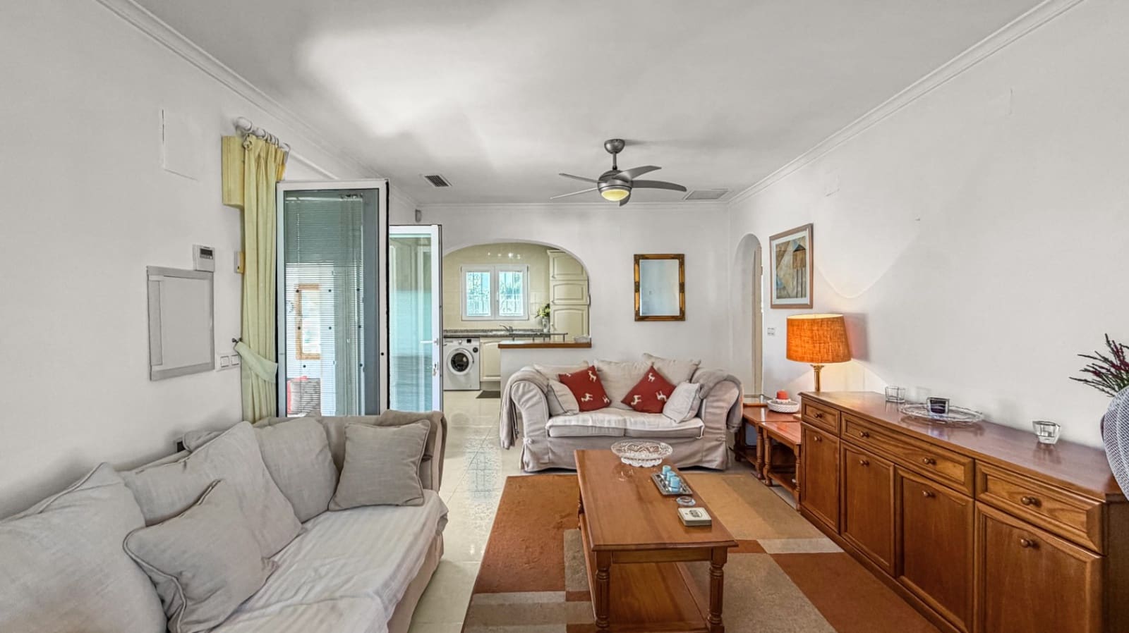 2 bedroom Villa for sale in Pedreguer with garage - € 275,000 (Ref: 9733812)