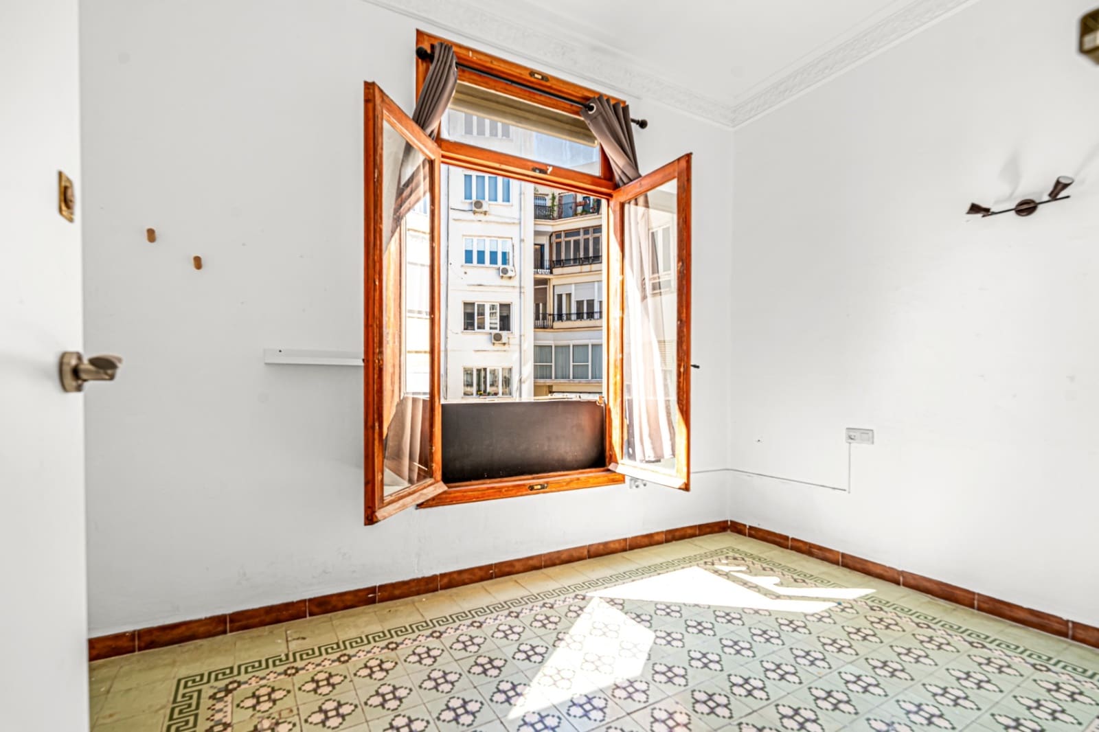 5 soverom Leilighet til salgs i Valencia by - € 950 000 (Ref: 9802987)