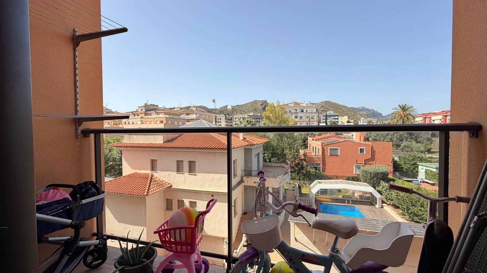 3 bedroom Apartment for sale in Pedreguer with pool - € 170,000 (Ref: 9922852)