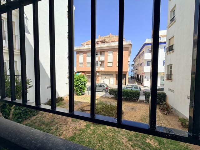 Apartamento de 2 habitaciones en San Luis de Sabinillas, Manilva en venta con piscina - 239.950 € (Ref: 10009583)