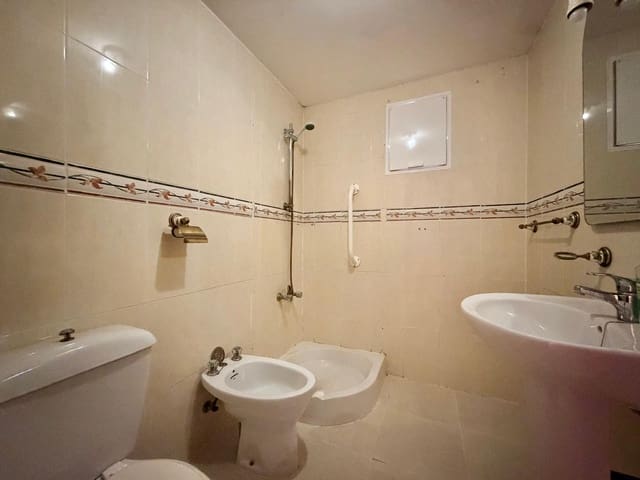 Apartamento de 2 habitaciones en San Luis de Sabinillas, Manilva en venta con piscina - 239.950 € (Ref: 10009583)