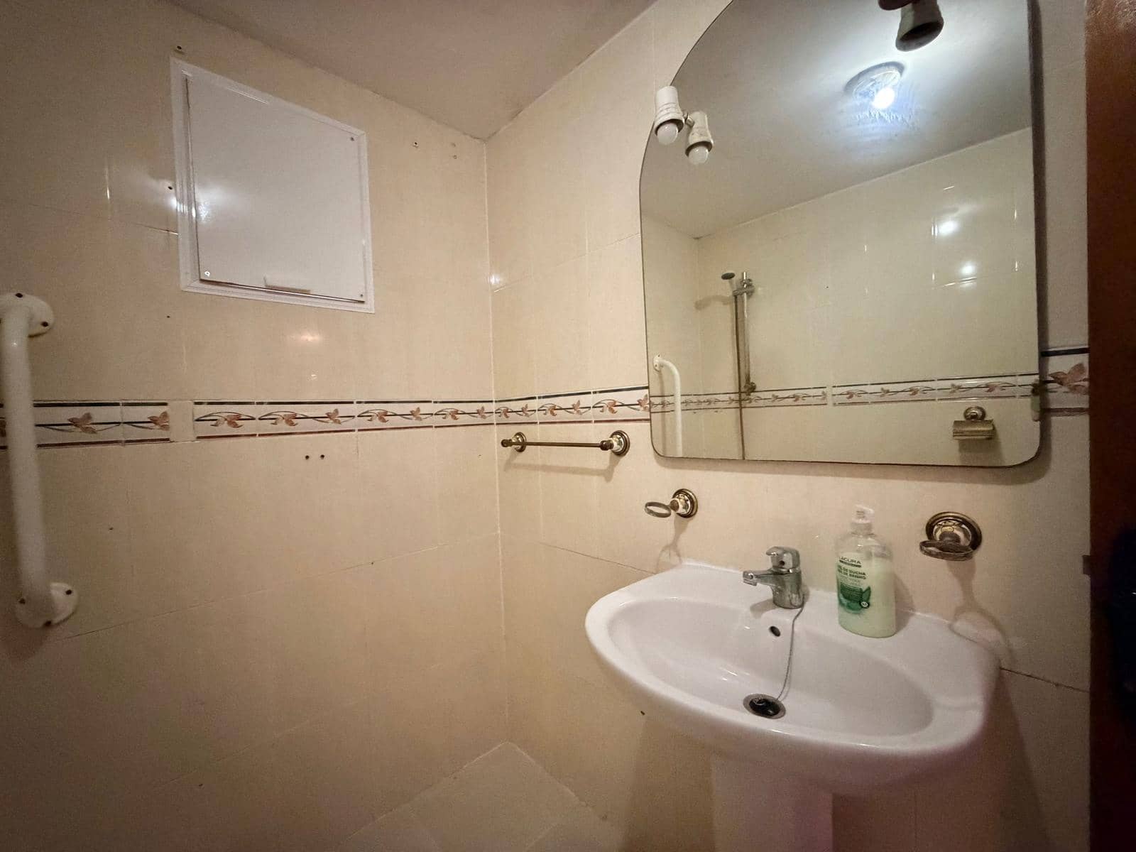 Apartamento de 2 habitaciones en Manilva en venta con piscina - 239.950 € (Ref: 10009583)