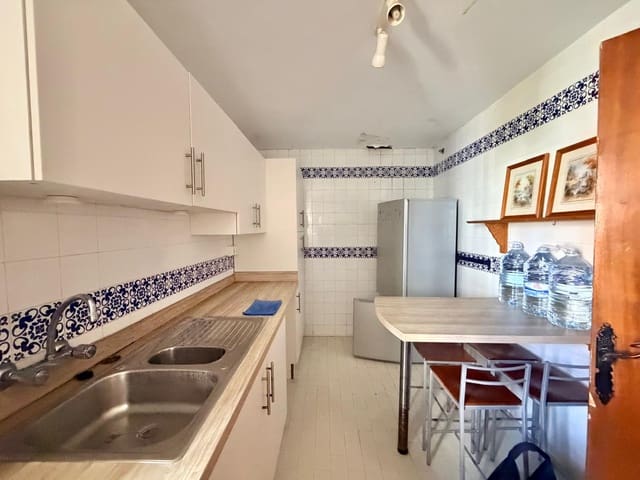 Apartamento de 2 habitaciones en San Luis de Sabinillas, Manilva en venta con piscina - 239.950 € (Ref: 10009583)