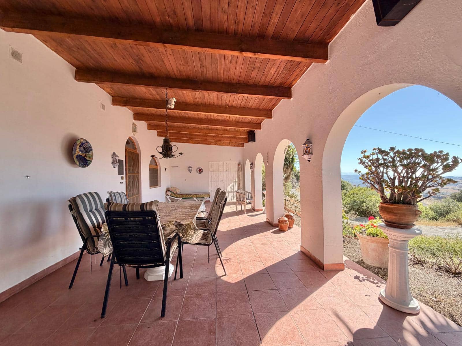 6 bedroom Finca/Country House for sale in Casarabonela with garage - € 445,000 (Ref: 10012174)