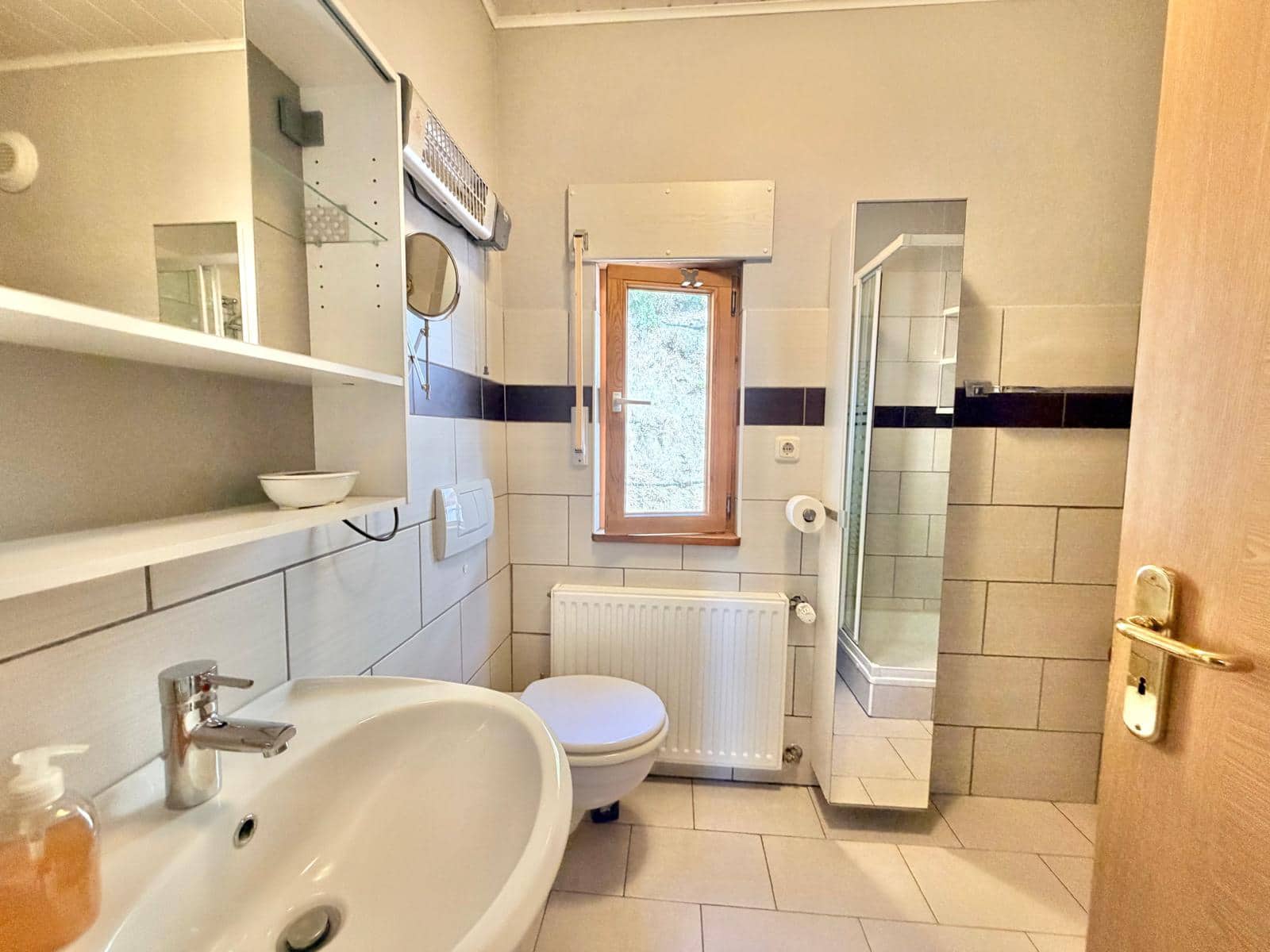 6 bedroom Finca/Country House for sale in Casarabonela with garage - € 445,000 (Ref: 10012174)