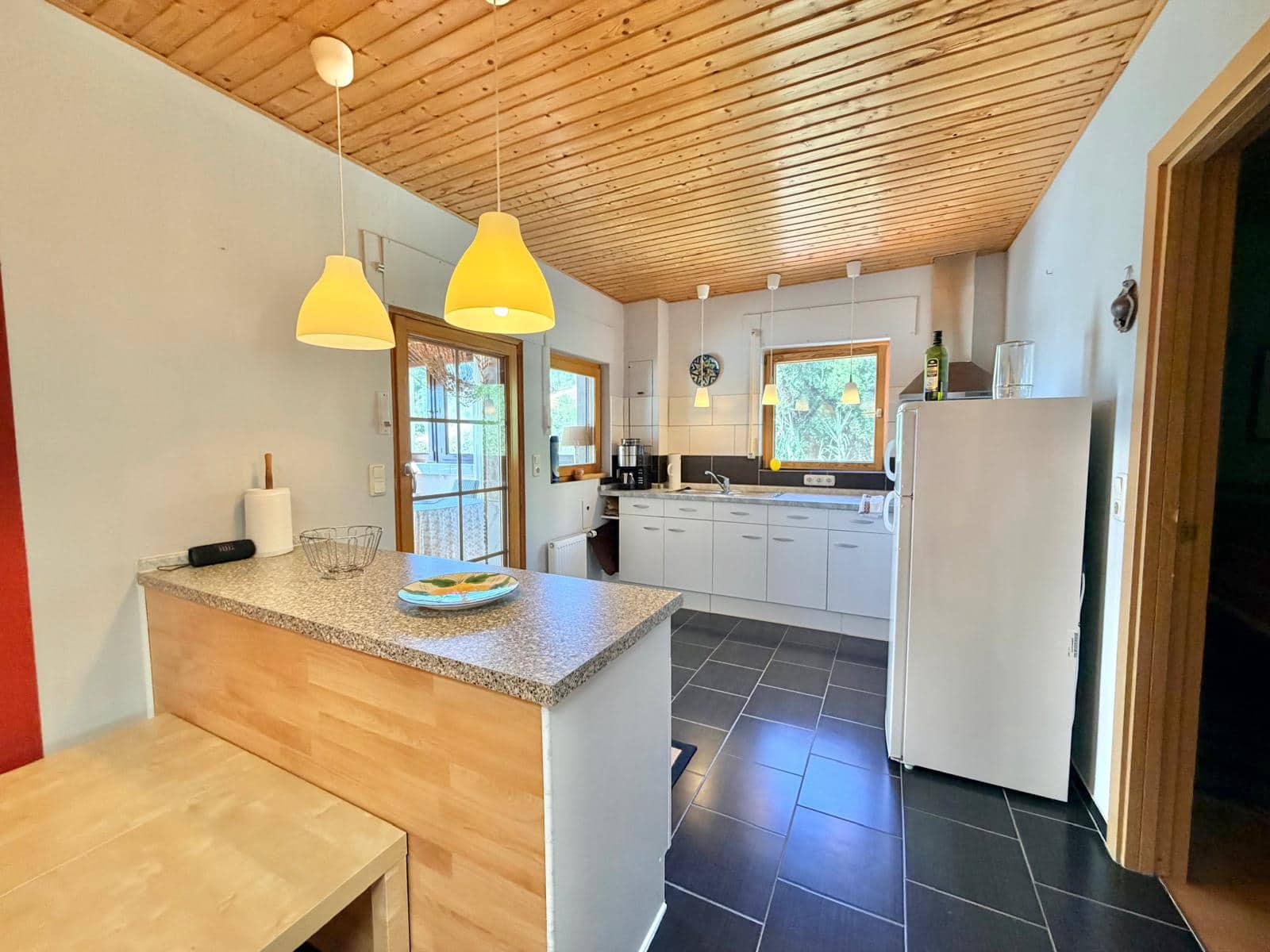 6 bedroom Finca/Country House for sale in Casarabonela with garage - € 445,000 (Ref: 10012174)