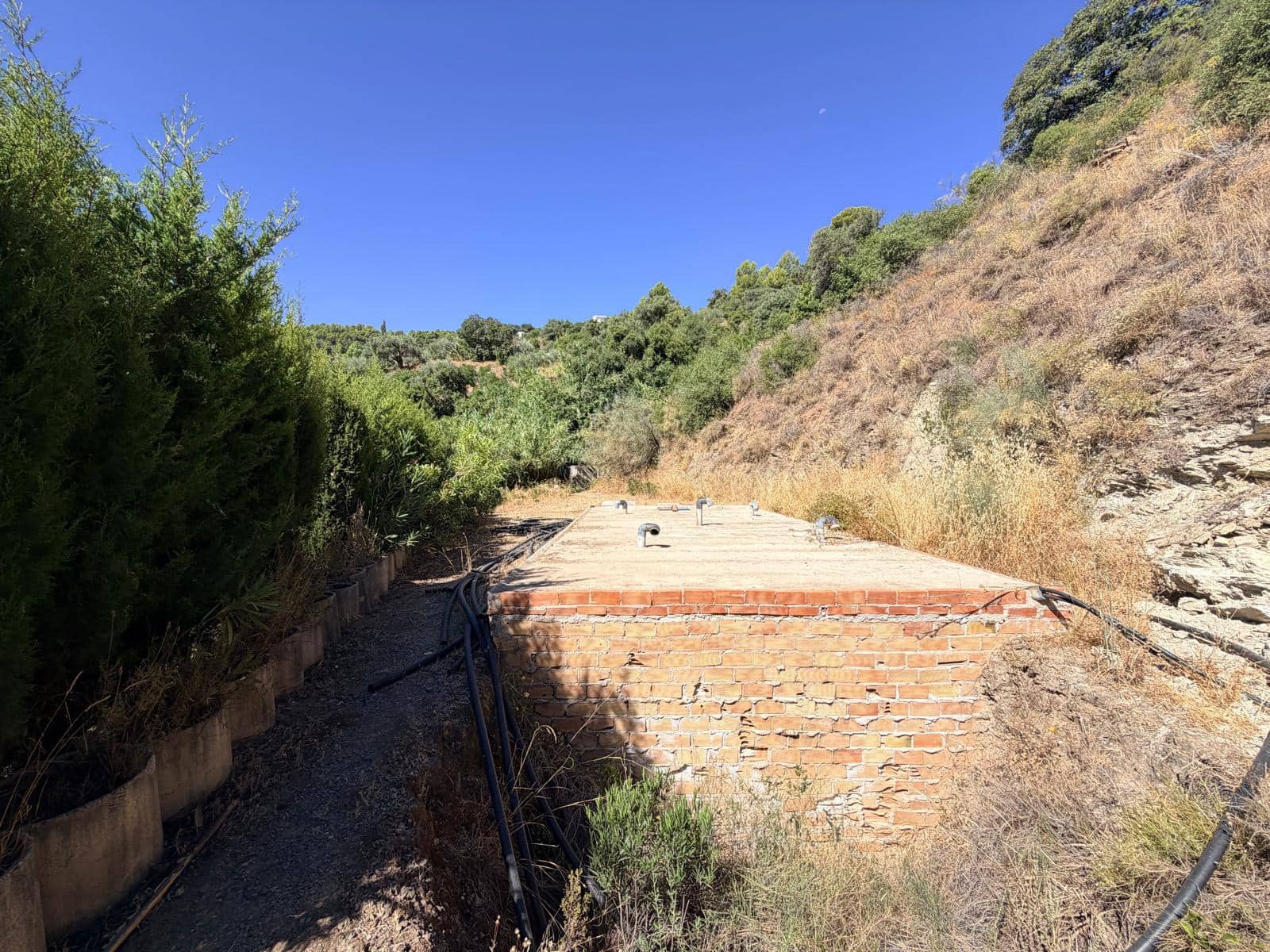 6 bedroom Finca/Country House for sale in Casarabonela with garage - € 445,000 (Ref: 10012174)