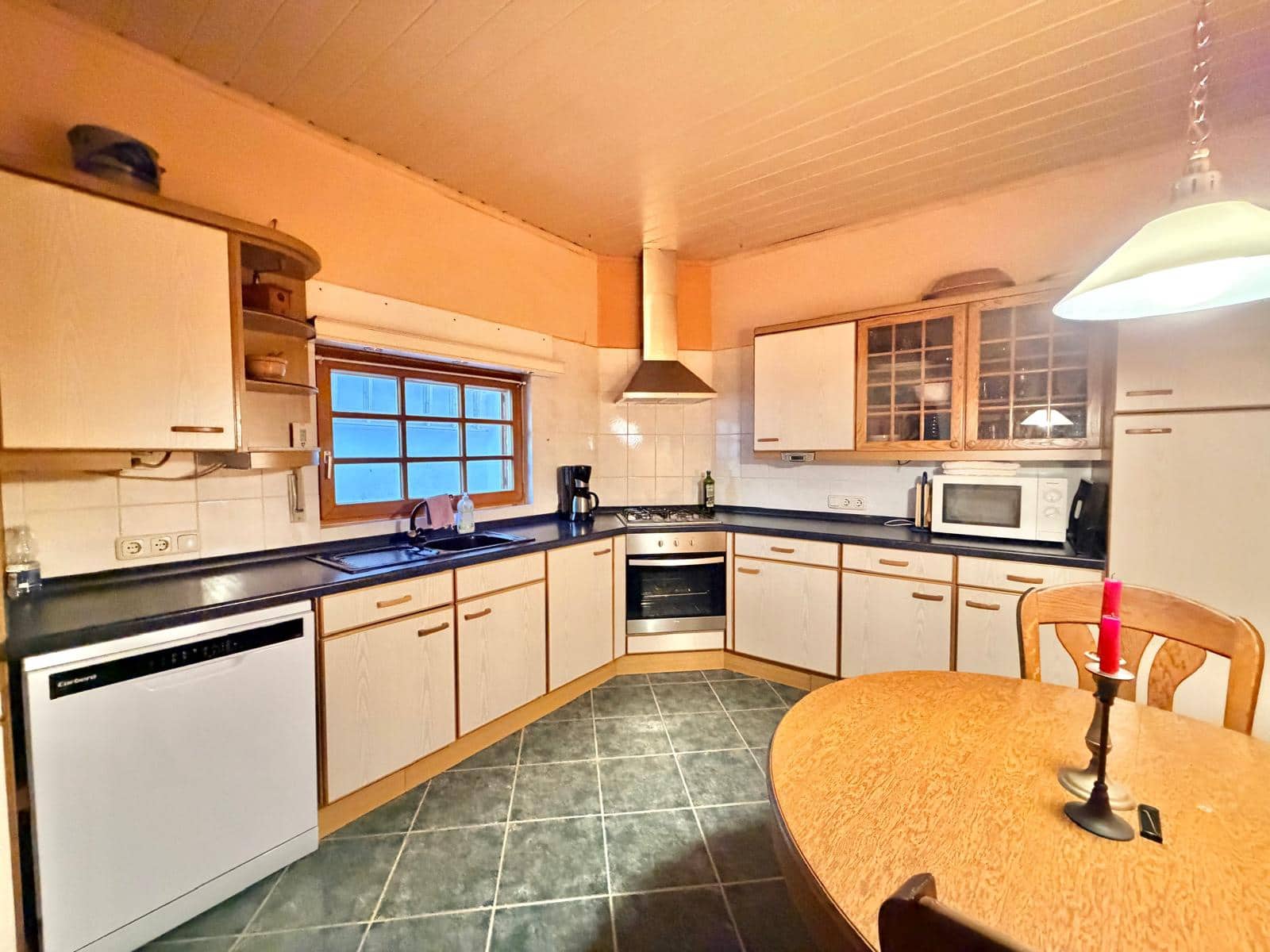 6 bedroom Finca/Country House for sale in Casarabonela with garage - € 445,000 (Ref: 10012174)