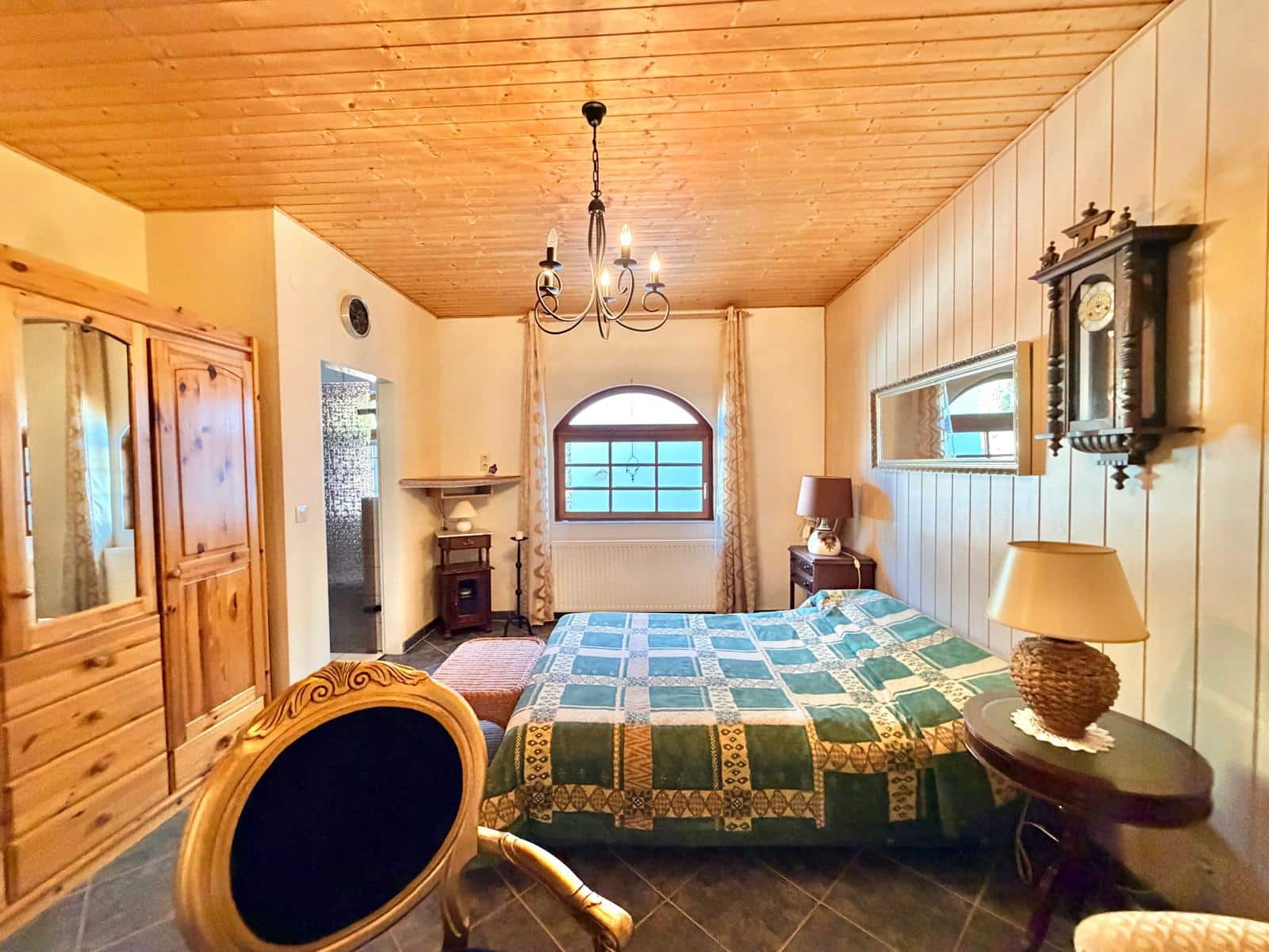 6 bedroom Finca/Country House for sale in Casarabonela with garage - € 445,000 (Ref: 10012174)