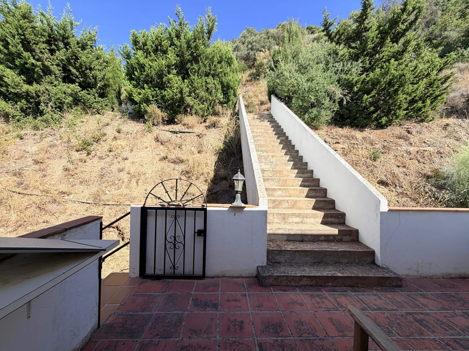 6 bedroom Finca/Country House for sale in Casarabonela with garage - € 445,000 (Ref: 10012174)