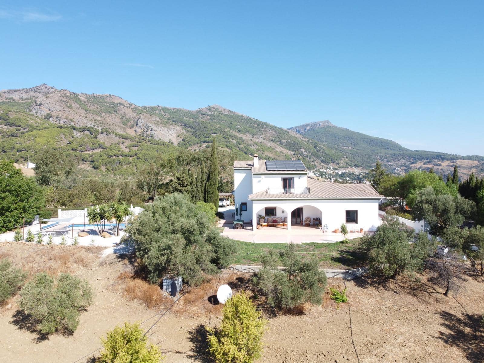3 quarto Quinta/Casa Rural para venda em Casarabonela com piscina garagem - 660 000 € (Ref: 10086753)