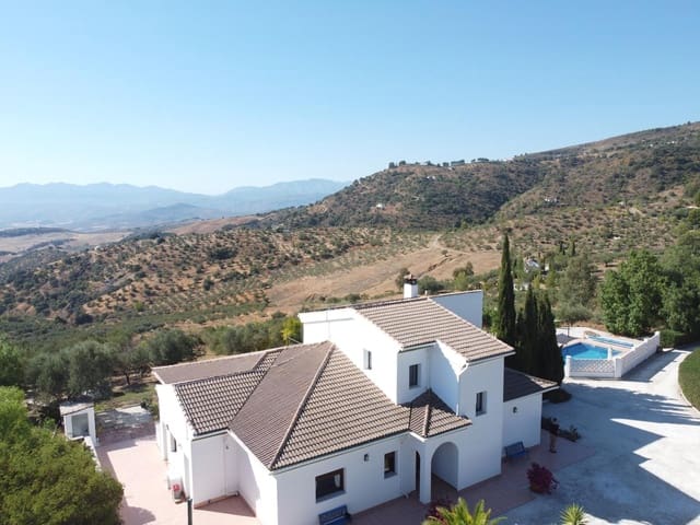 3 quarto Quinta/Casa Rural para venda em Casarabonela com piscina garagem - 660 000 € (Ref: 10086753)