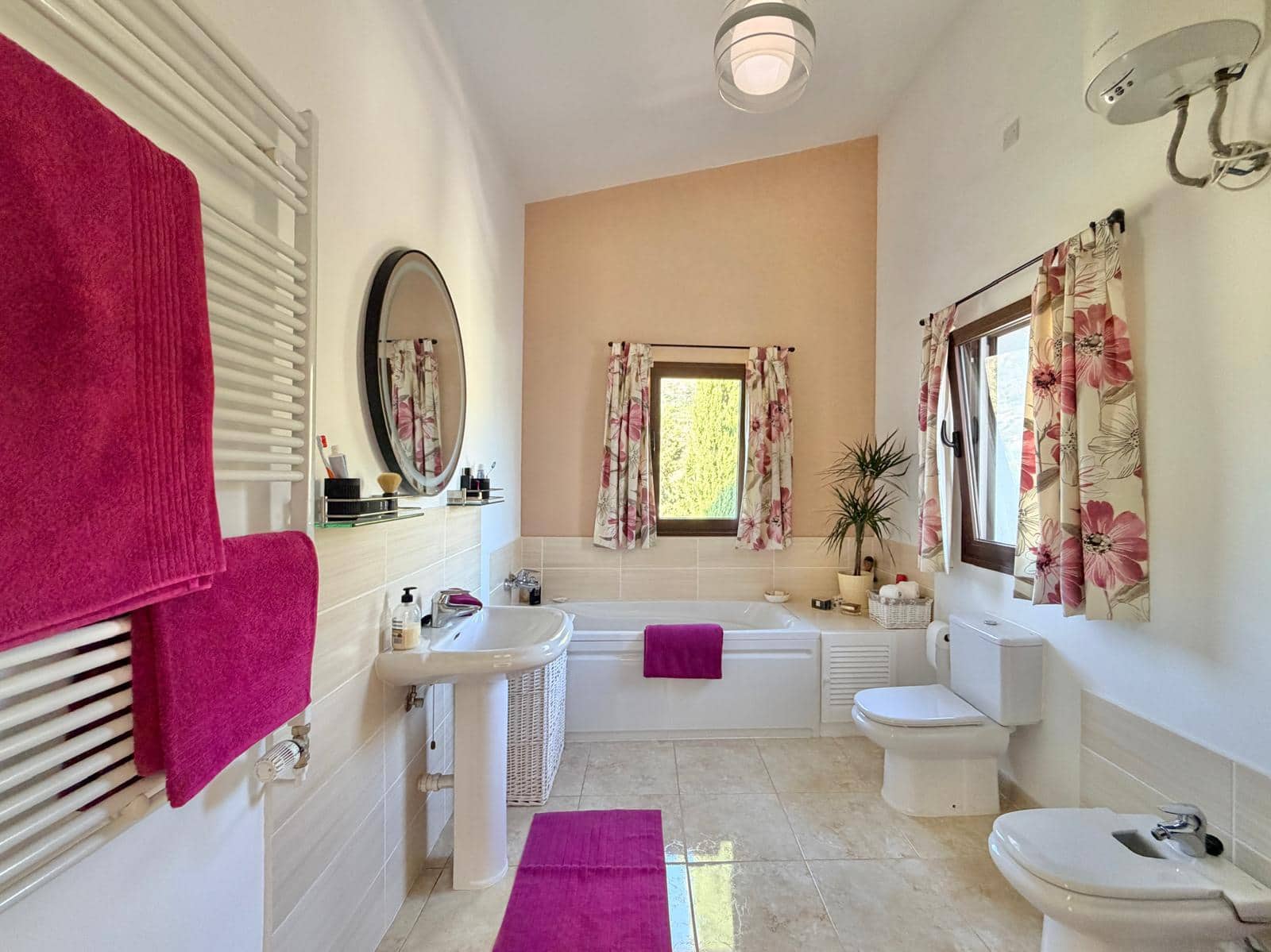 3 bedroom Finca/Country House for sale in Casarabonela with pool garage - € 660,000 (Ref: 10086753)