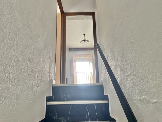 3 bedroom Townhouse for sale in Casarabonela - € 129,950 (Ref: 9400972)