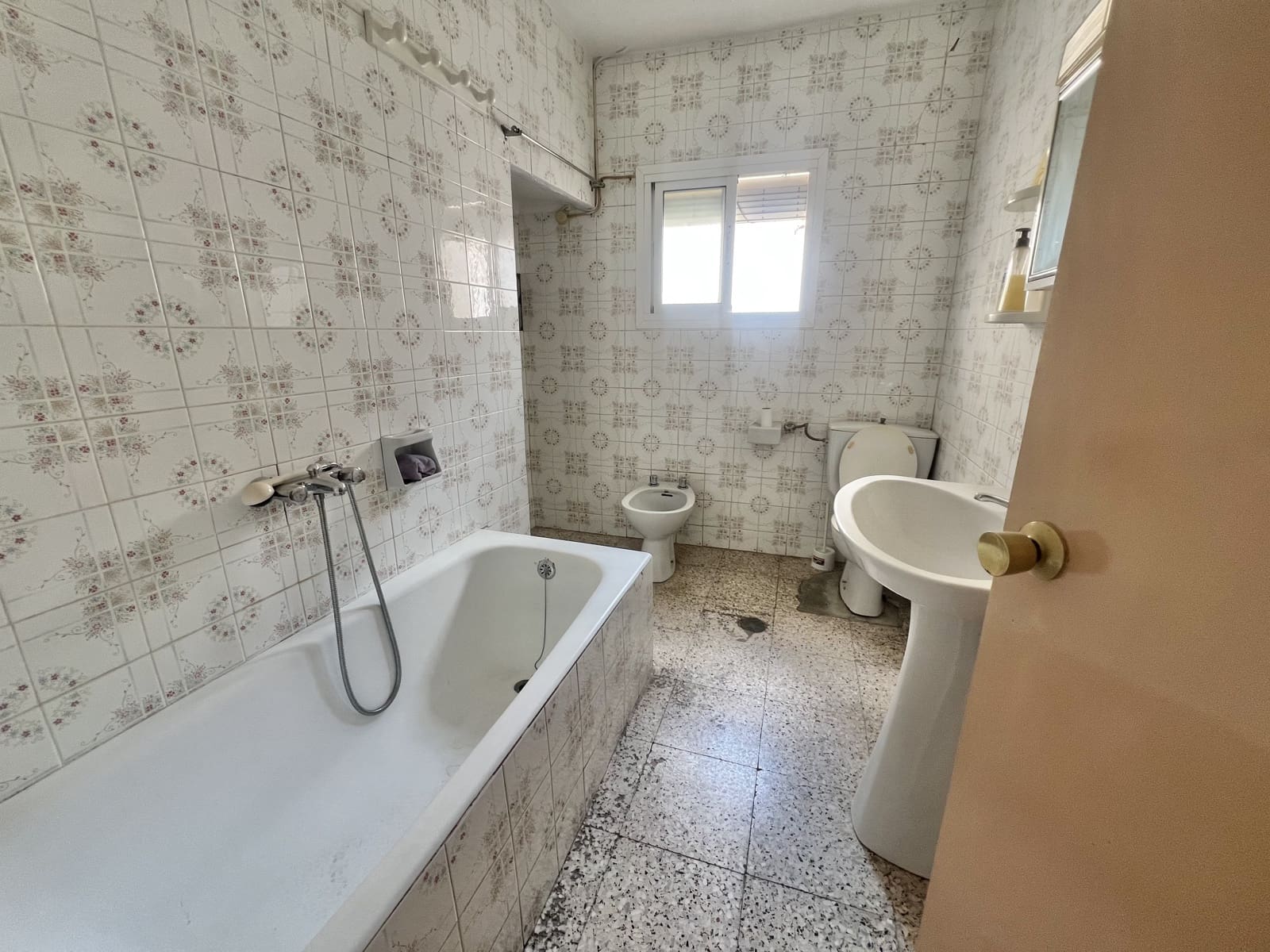 3 bedroom Townhouse for sale in Casarabonela - € 129,950 (Ref: 9400972)