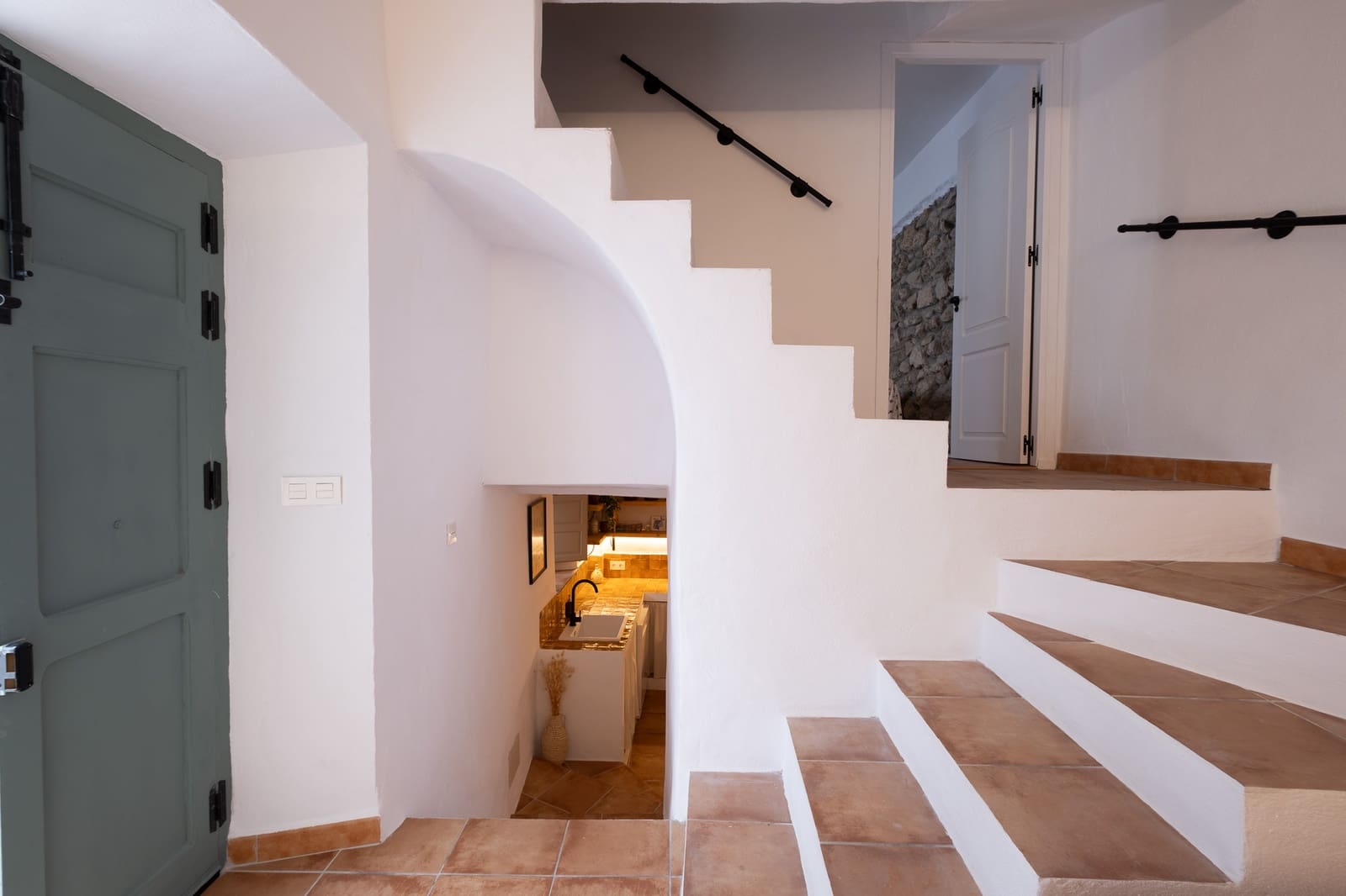 4 bedroom Townhouse for sale in Casarabonela - € 184,950 (Ref: 9400996)