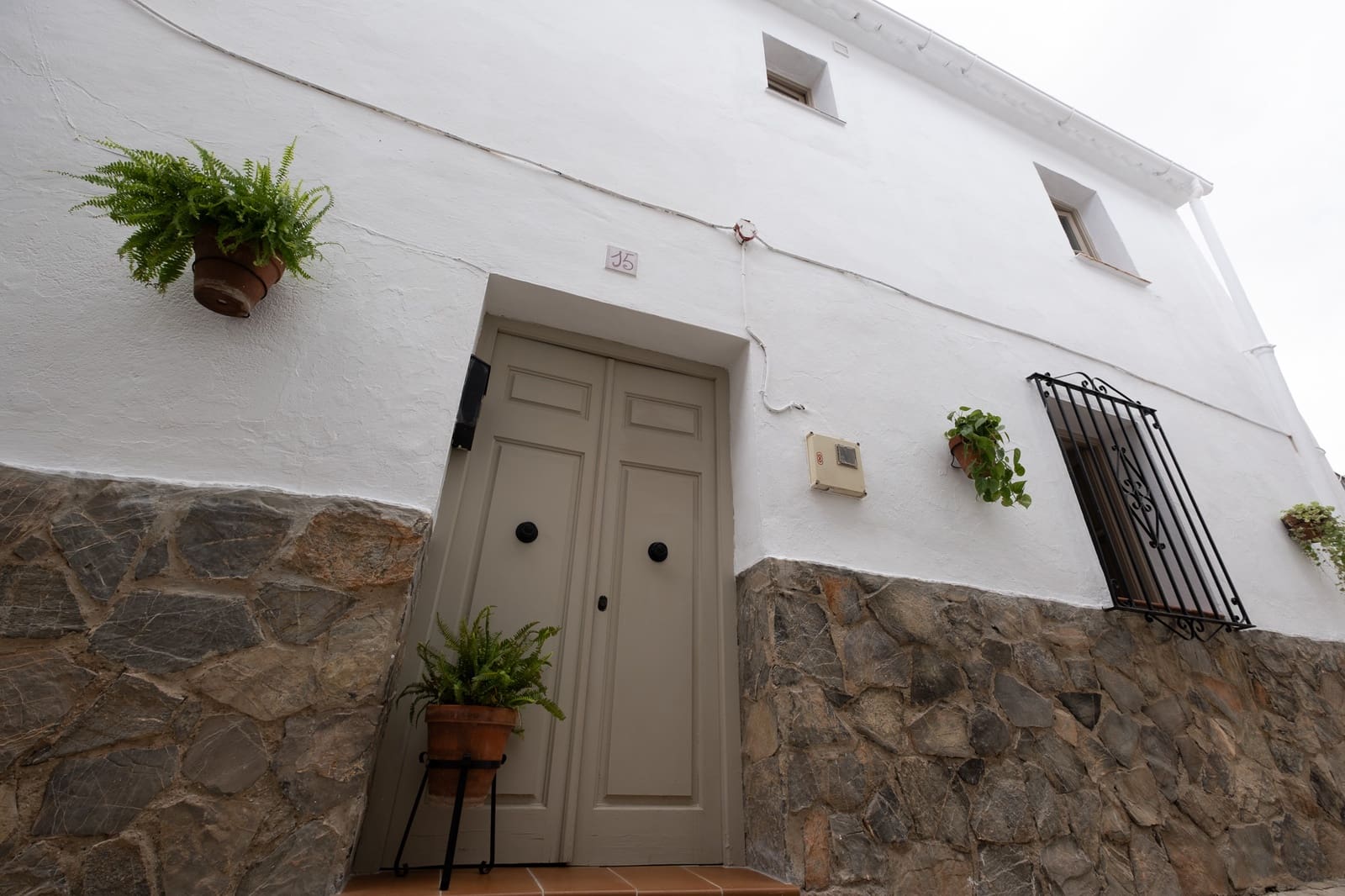 4 bedroom Townhouse for sale in Casarabonela - € 184,950 (Ref: 9400996)