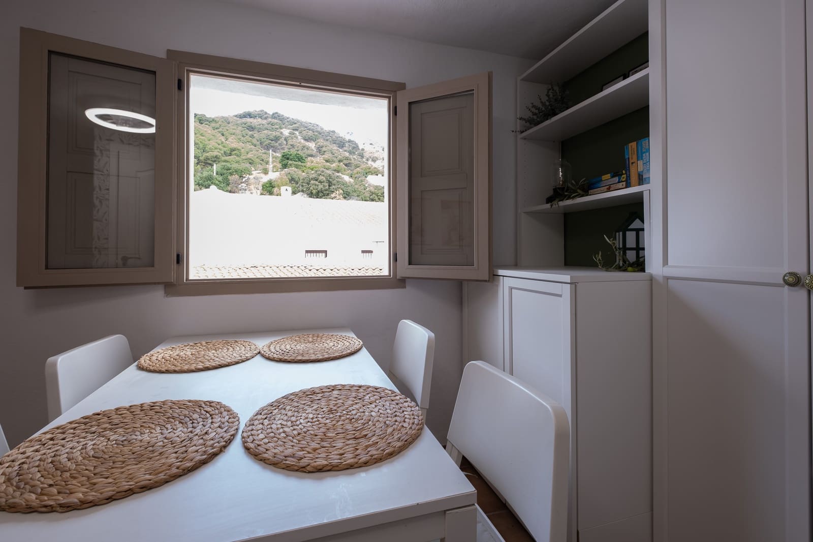 4 bedroom Townhouse for sale in Casarabonela - € 184,950 (Ref: 9400996)