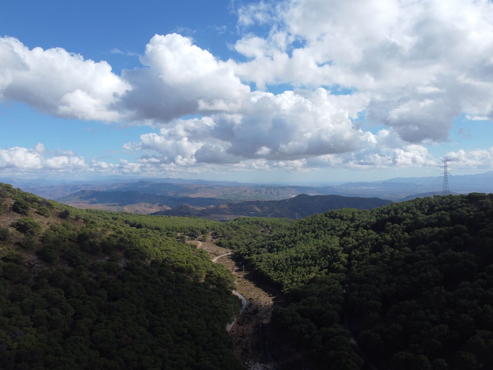 Grunde uden byggetilladelser til salg i Casarabonela - € 320.000 (Ref: 9401007)