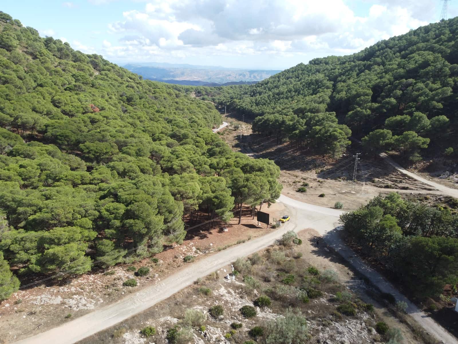 Grunde uden byggetilladelser til salg i Casarabonela - € 320.000 (Ref: 9401007)