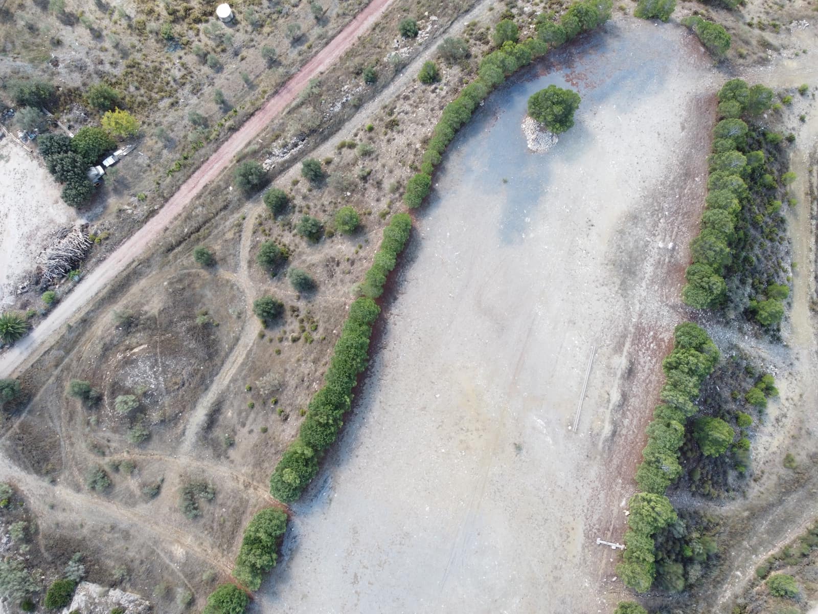 Grunde uden byggetilladelser til salg i Casarabonela - € 320.000 (Ref: 9401007)