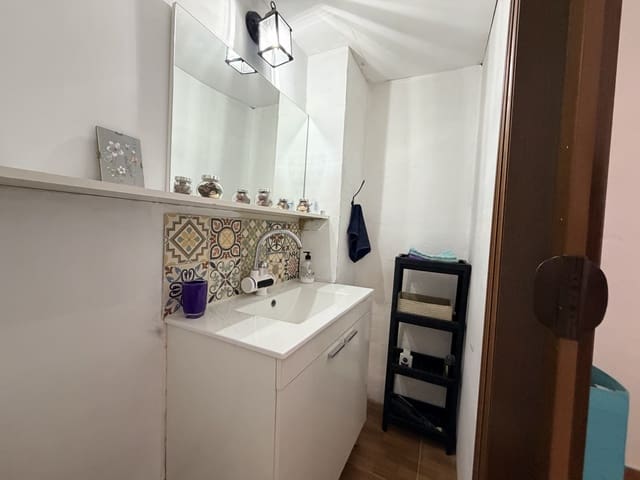 5 bedroom Townhouse for sale in Pruna - € 129,950 (Ref: 9401618)